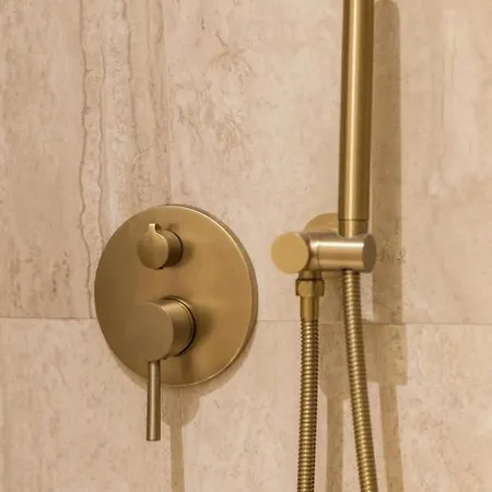 Daire Central&spacious 2bd For 6 Paris