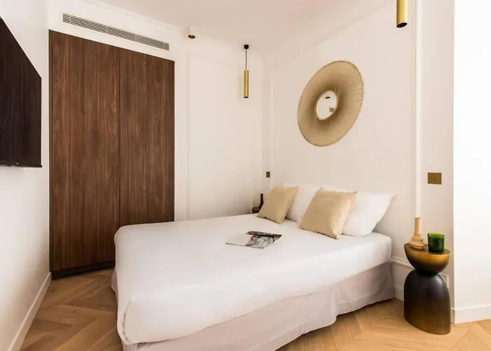 Apartament Central&spacious 2bd For 6 *